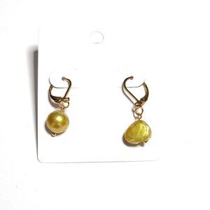 Yellow freshwater pearl earrings